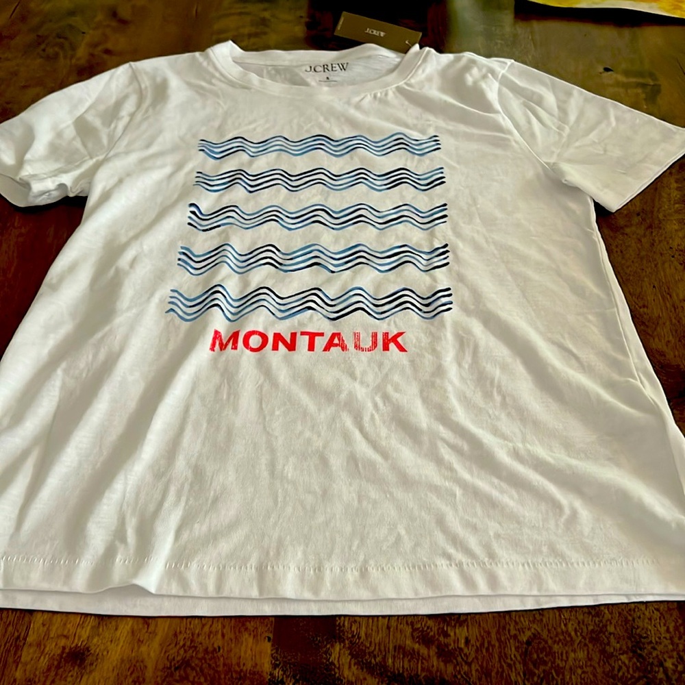 New W/ tags Montauk graphic T Shirt